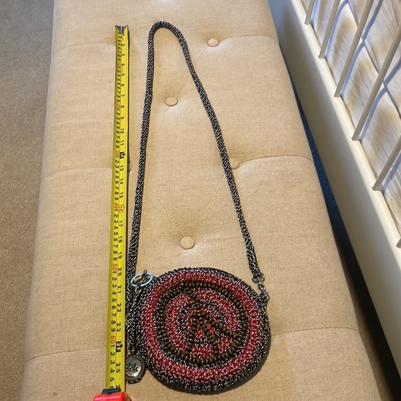 ☮️ NWT the Sak crochet peace sign crossbody circular bag - Picture 11 of 13